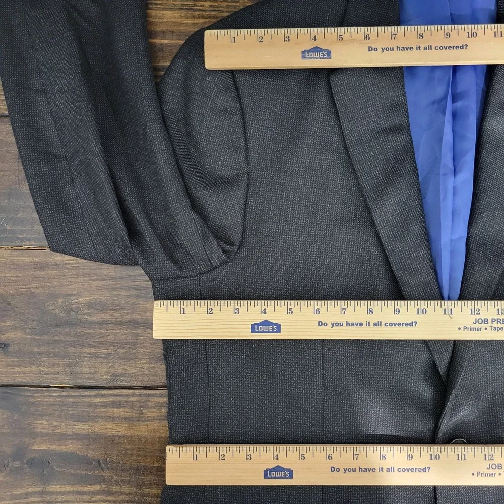 Chaps Men's Sport Coat‎ Blazer Two Button Charcoal Black Poly Blend Size 44R